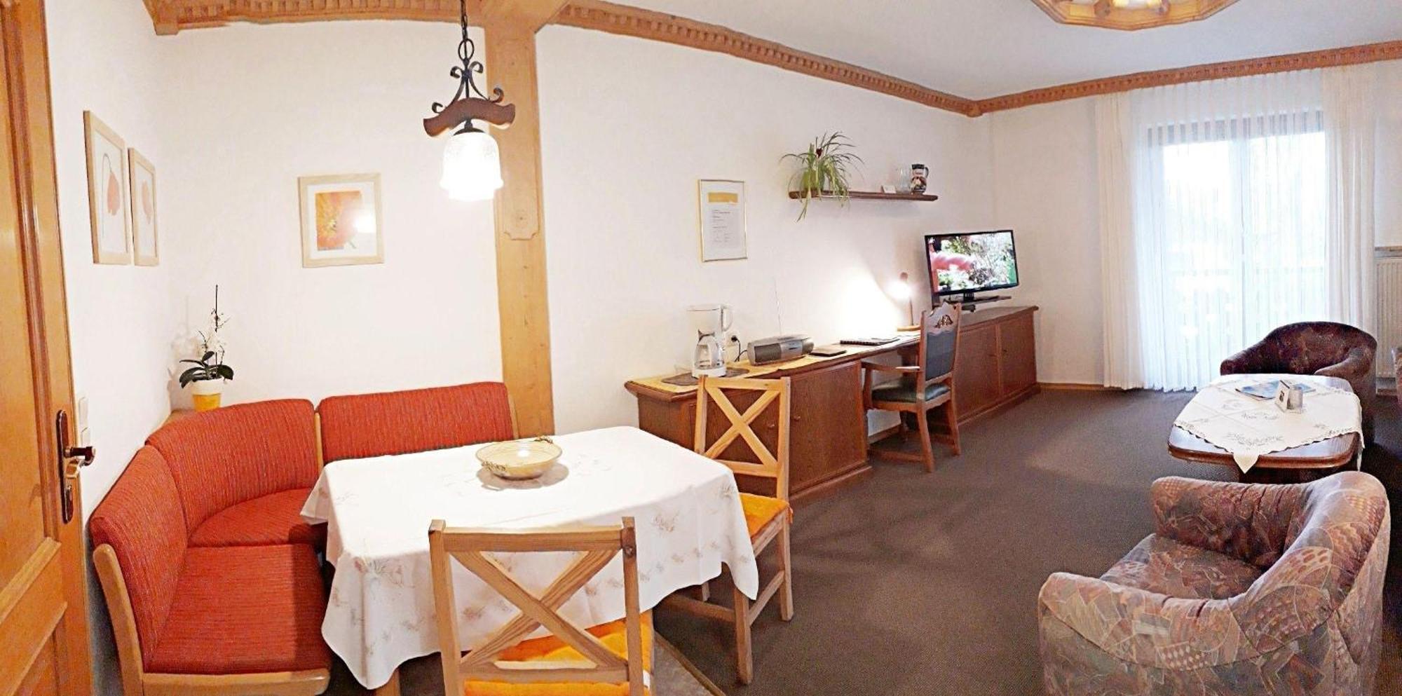 Ferienwohnung-Susanne-Im-Gaestehaus-Bergfrieden Bayersoien Kültér fotó