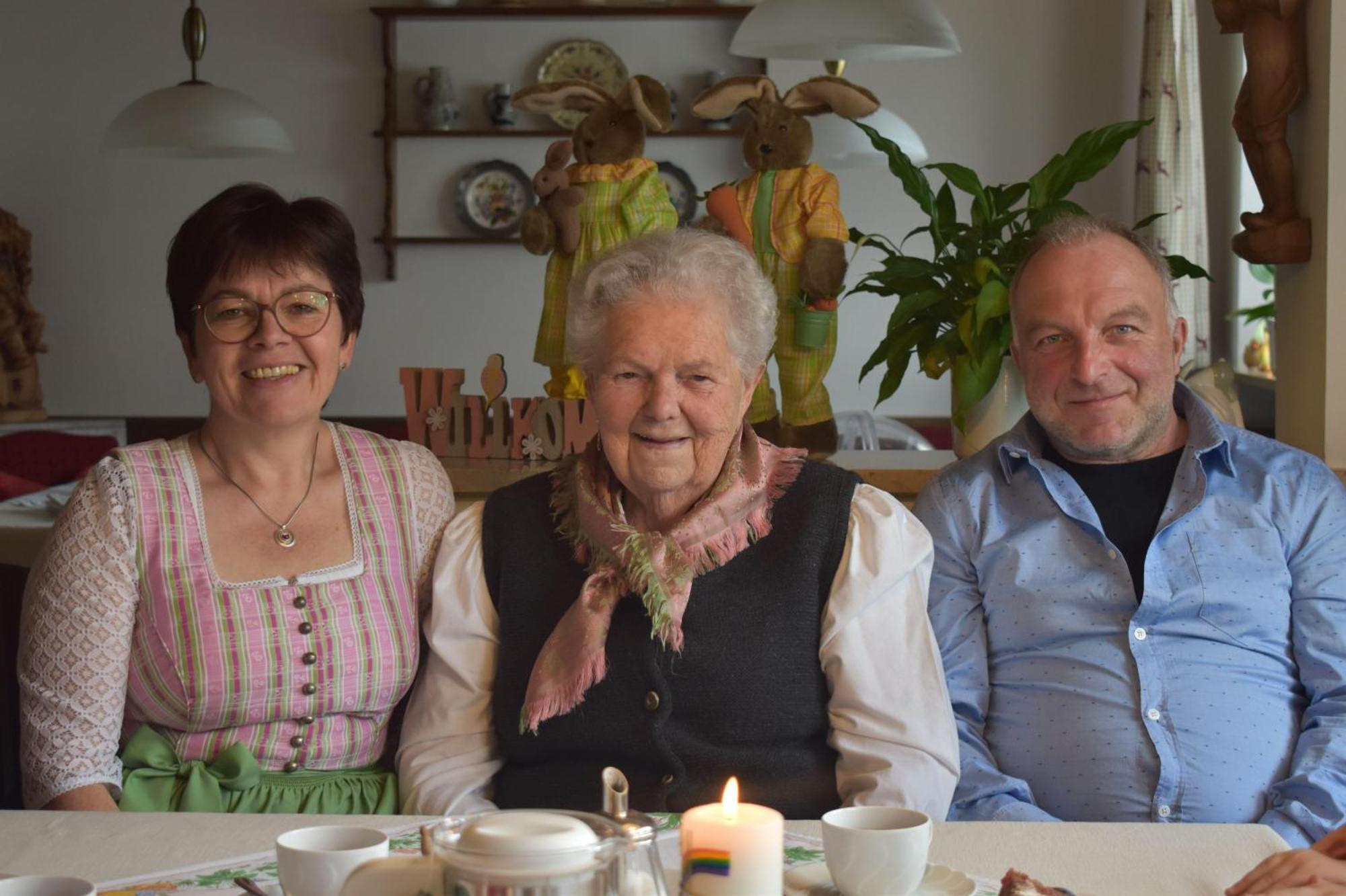 Ferienwohnung-Susanne-Im-Gaestehaus-Bergfrieden Bayersoien Kültér fotó