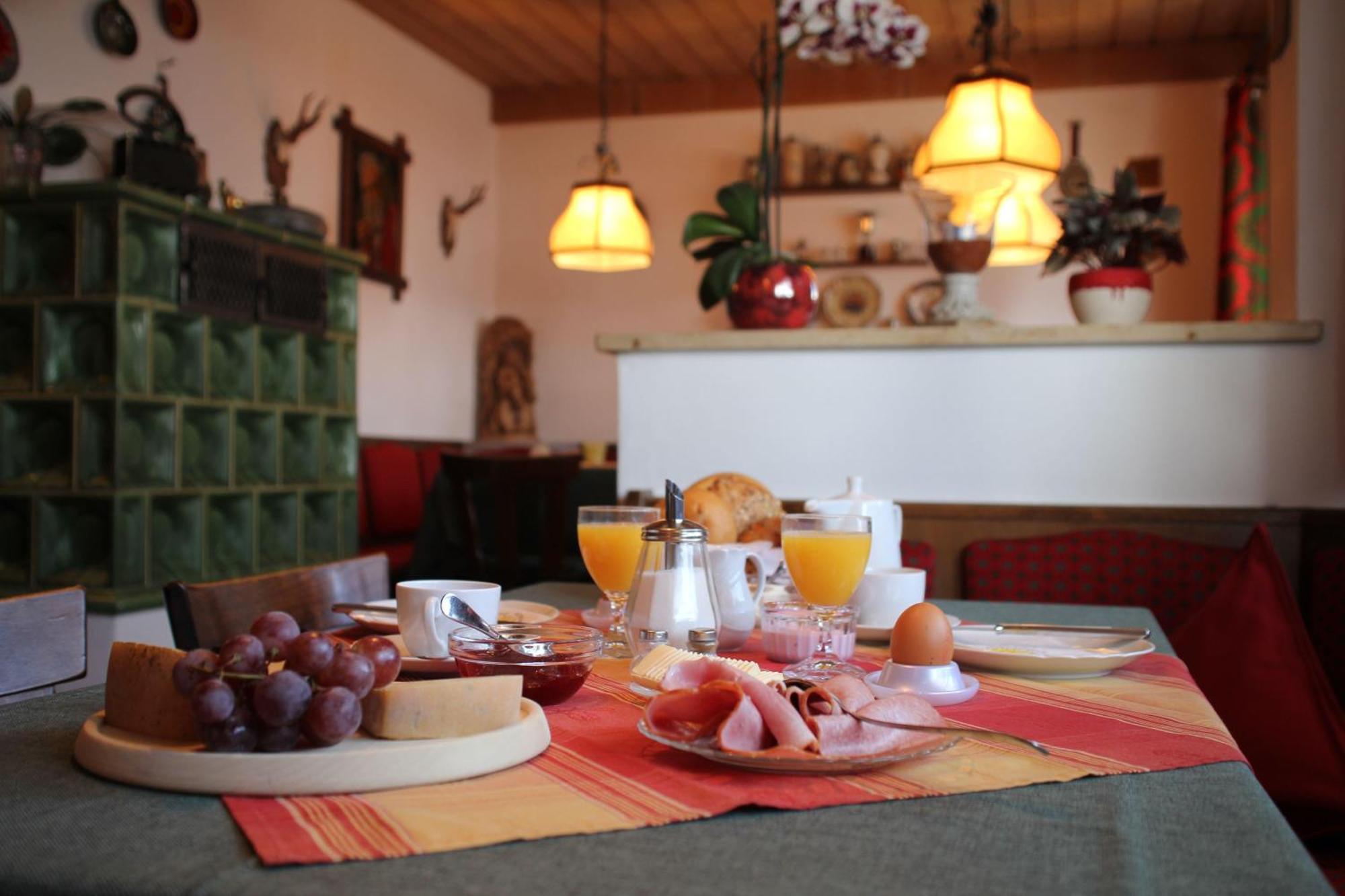 Ferienwohnung-Susanne-Im-Gaestehaus-Bergfrieden Bayersoien Kültér fotó