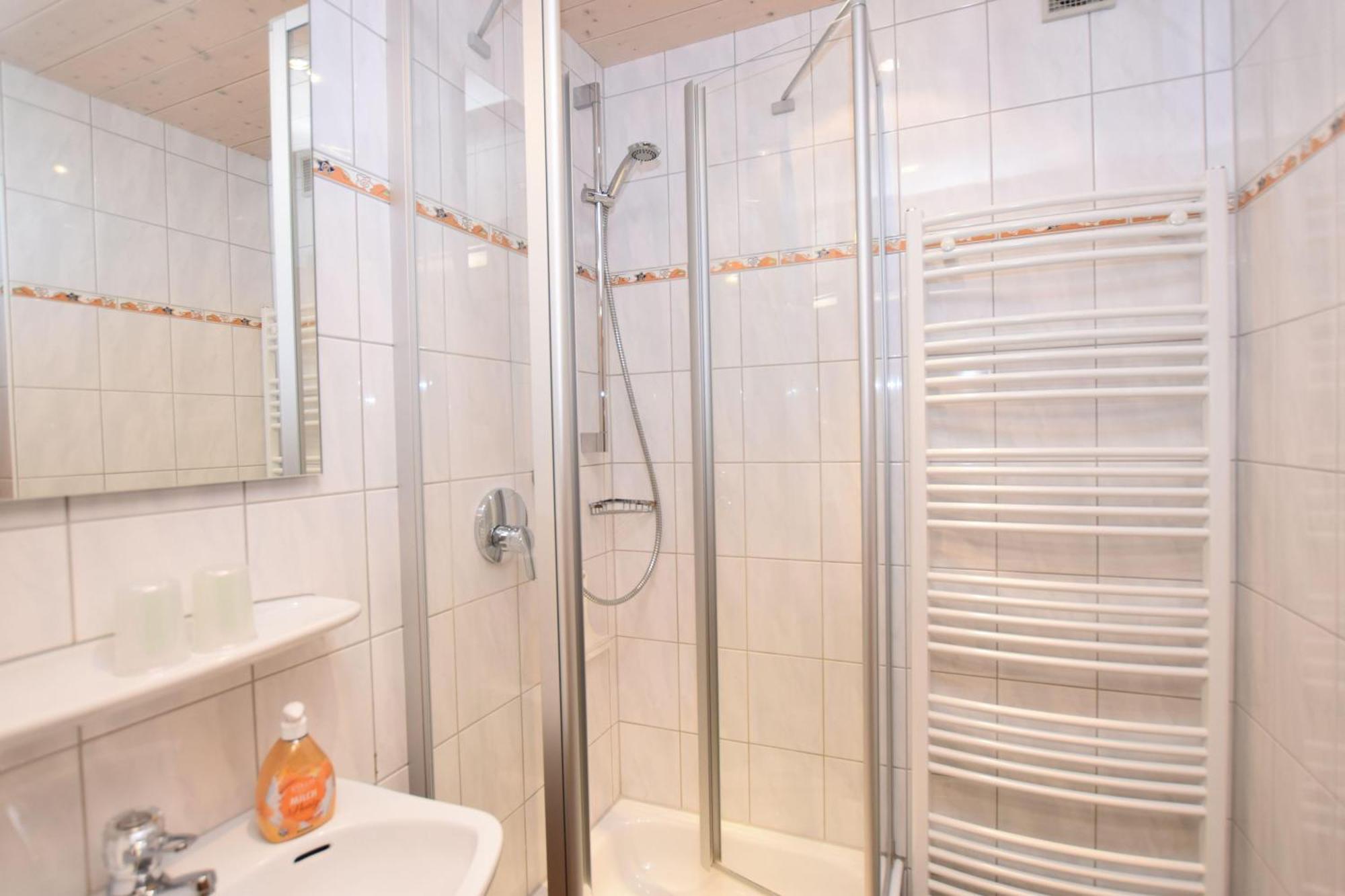 Ferienwohnung-Susanne-Im-Gaestehaus-Bergfrieden Bayersoien Kültér fotó